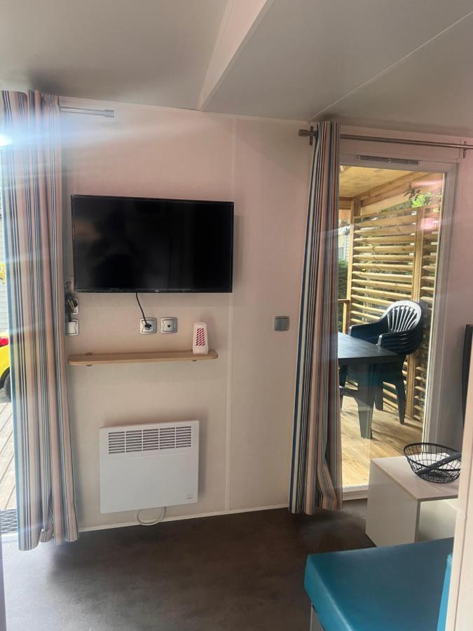 Mobil Home Du Lac - Camping 4 Etoiles Aureilhan  Екстер'єр фото